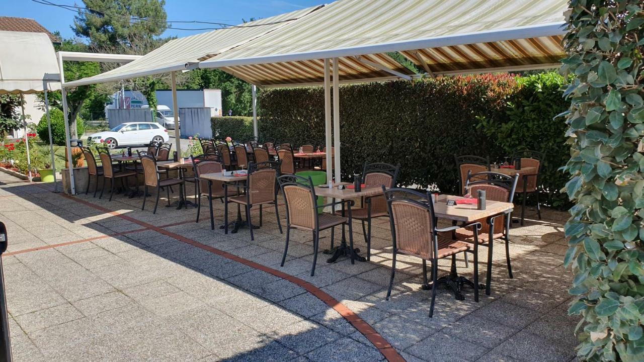 Toulenne 奥鲁餐厅布鲁耶尔国际之家酒店 外观 照片